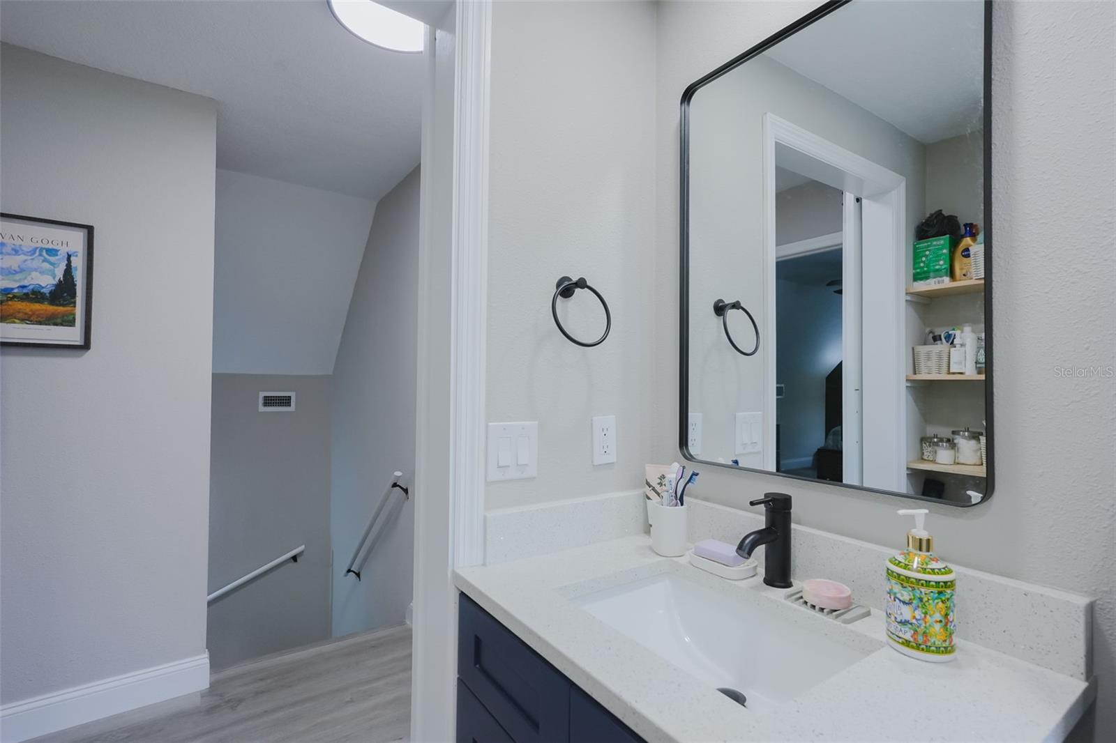 2nd bathroom