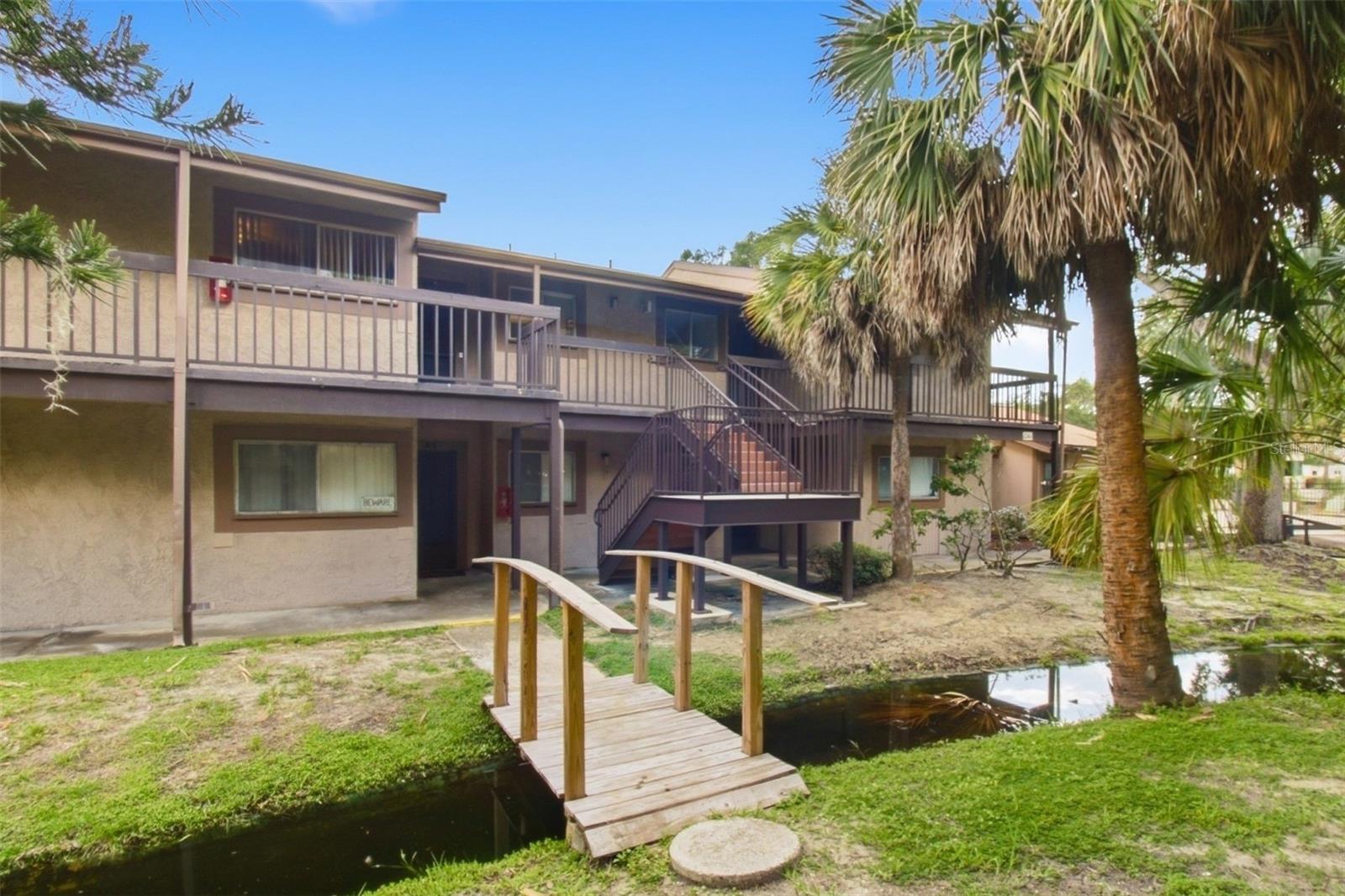 6346 NEWTOWN CIRCLE, #46B4, Tampa, FL 33615