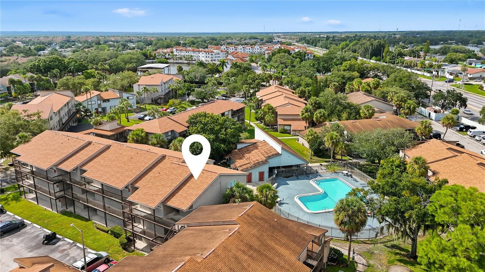 6308 NEWTOWN CIRCLE, #8B5, Tampa, FL 33615