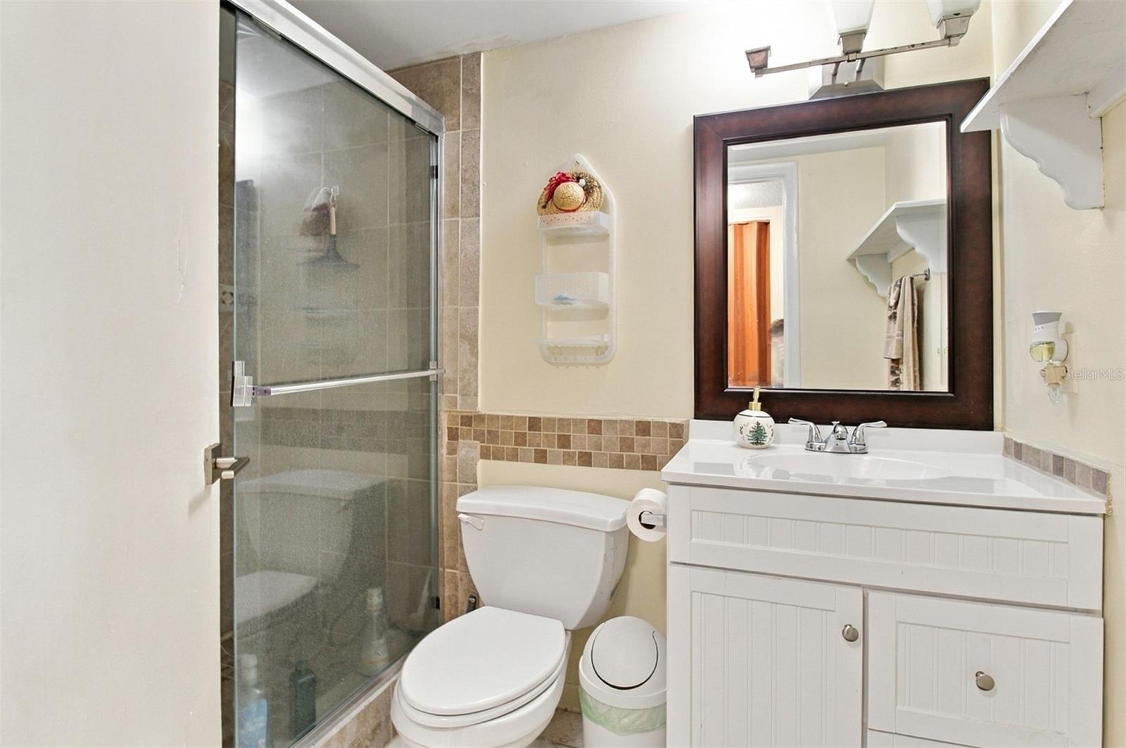 6308 NEWTOWN CIRCLE, #8B5, Tampa, FL 33615