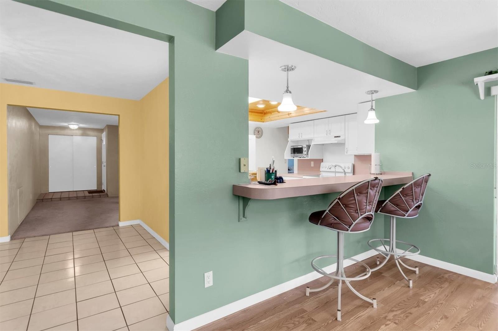 13800 87TH AVENUE, Seminole, FL 33776