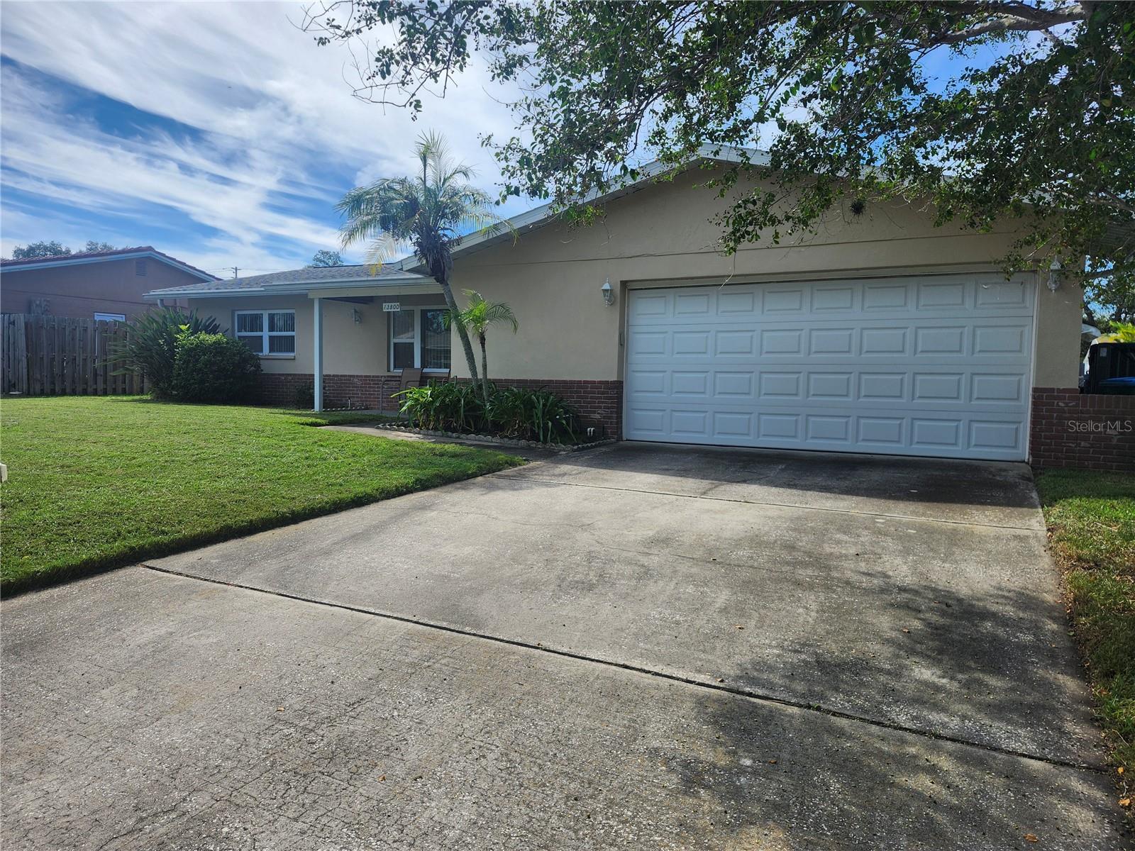 13800 87TH AVENUE, Seminole, FL 33776