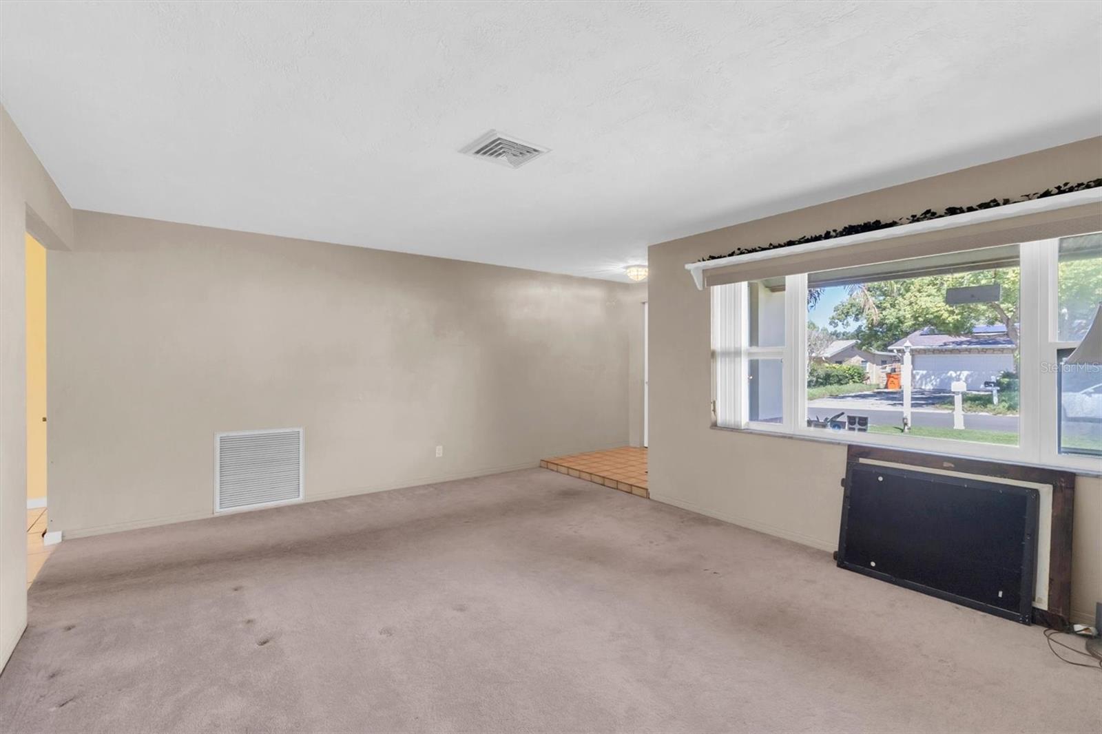 13800 87TH AVENUE, Seminole, FL 33776