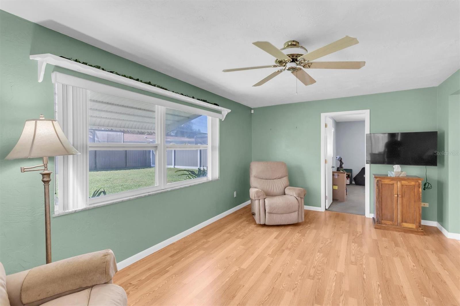 13800 87TH AVENUE, Seminole, FL 33776