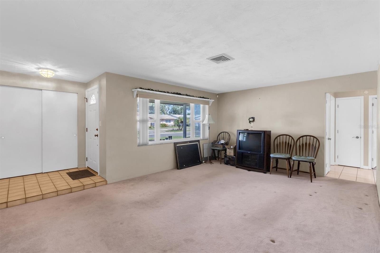 13800 87TH AVENUE, Seminole, FL 33776