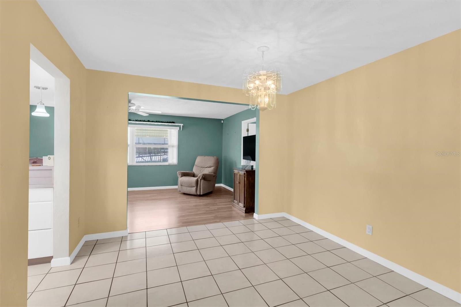13800 87TH AVENUE, Seminole, FL 33776