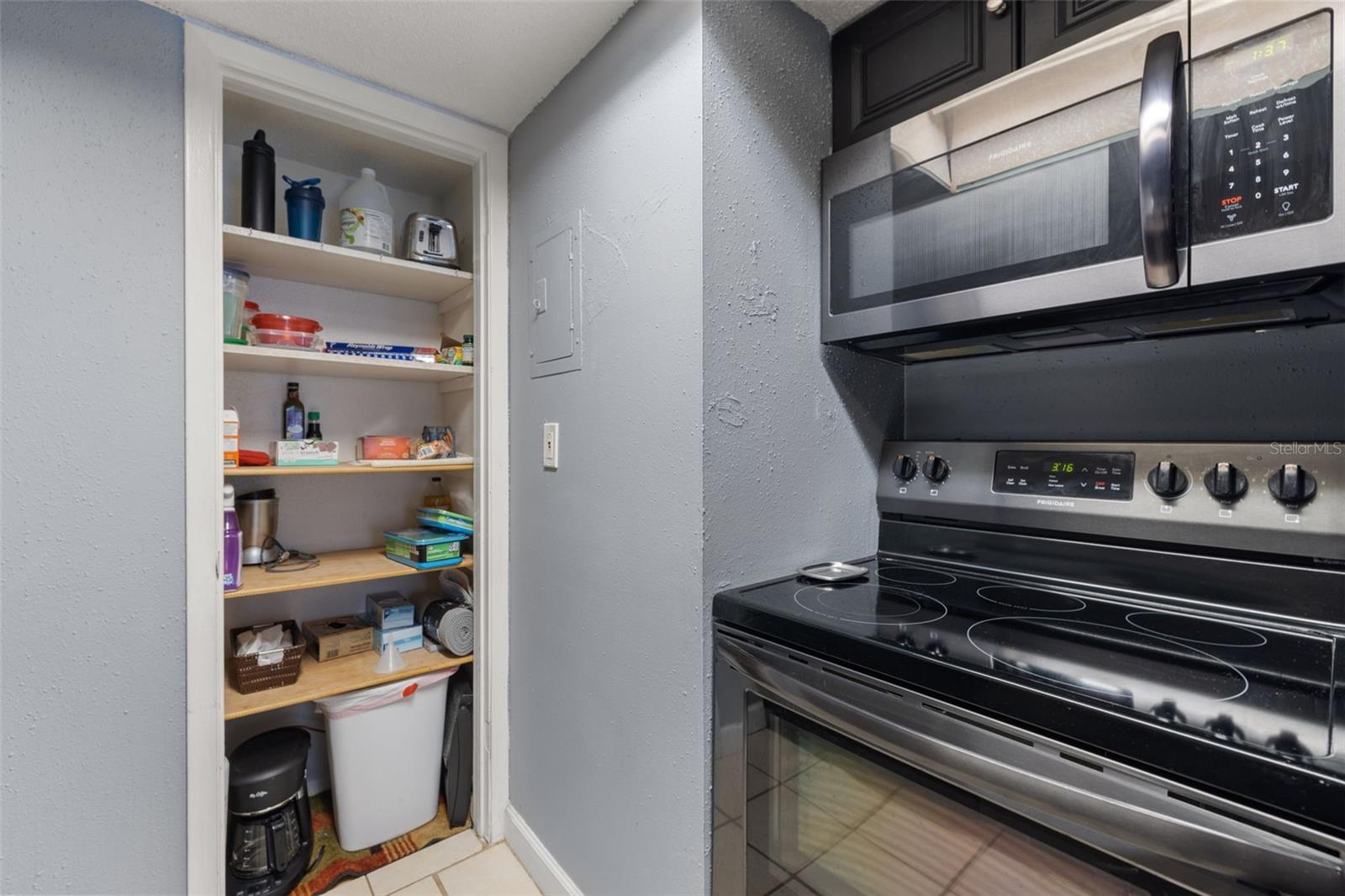 kitchen pantry