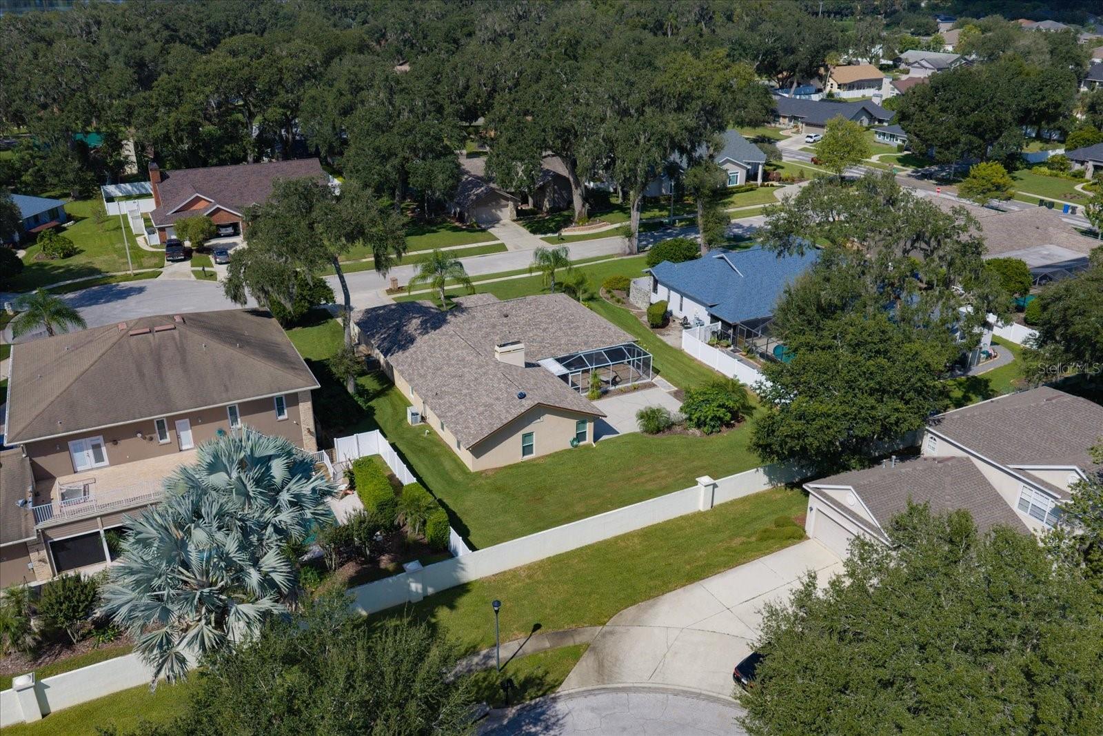 1105 DEER RUN PLACE, Valrico, FL 33594