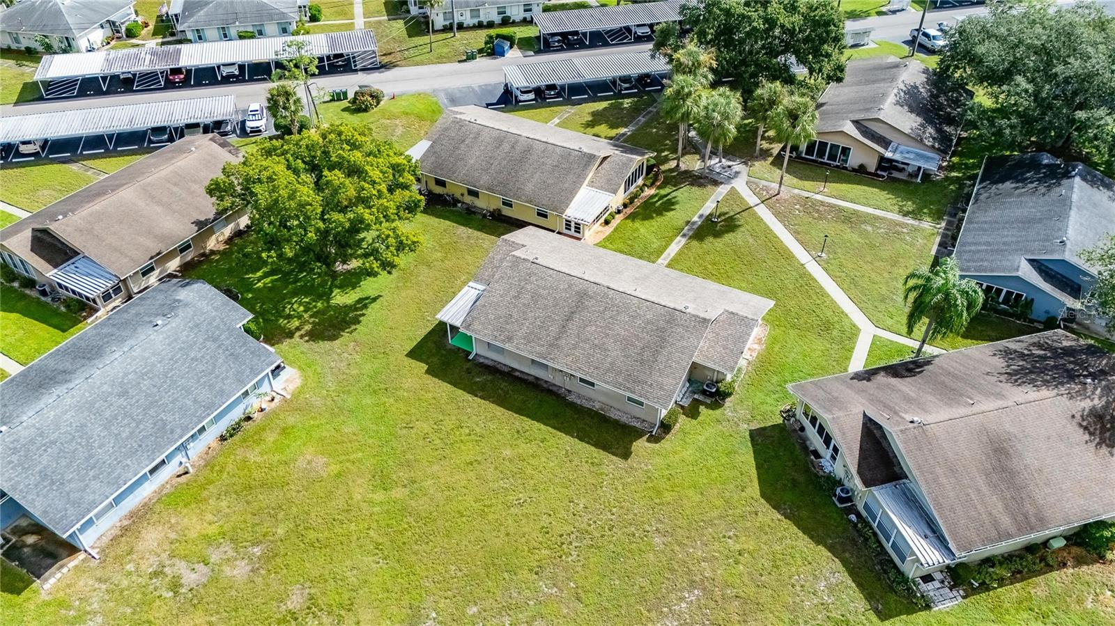 1904 CANTERBURY LANE, #18, Sun City Center, FL 33573