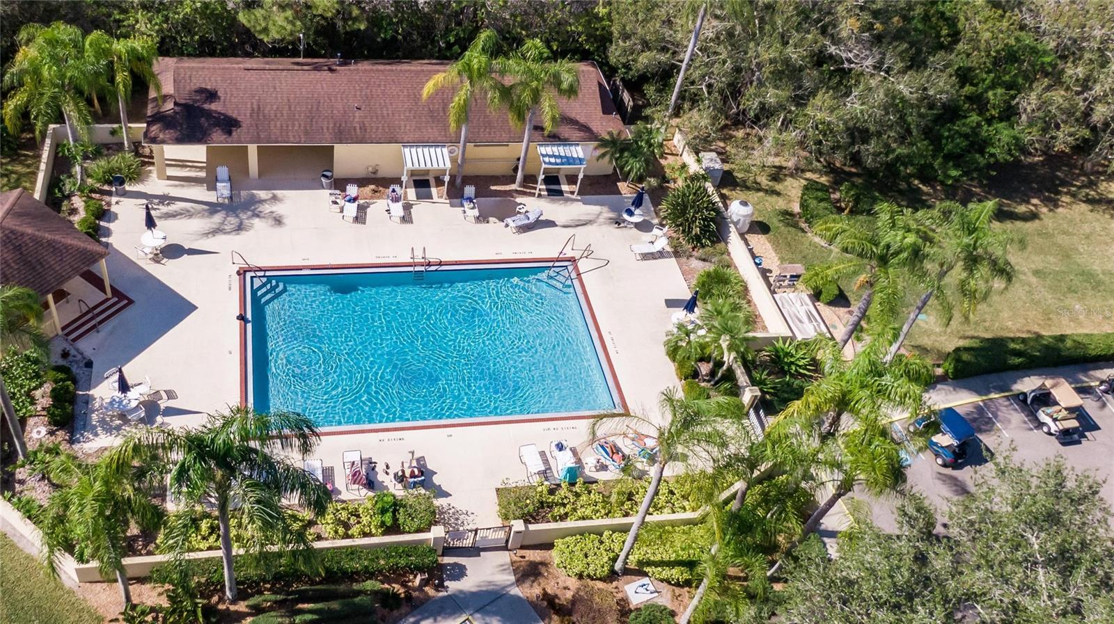 1904 CANTERBURY LANE, #18, Sun City Center, FL 33573