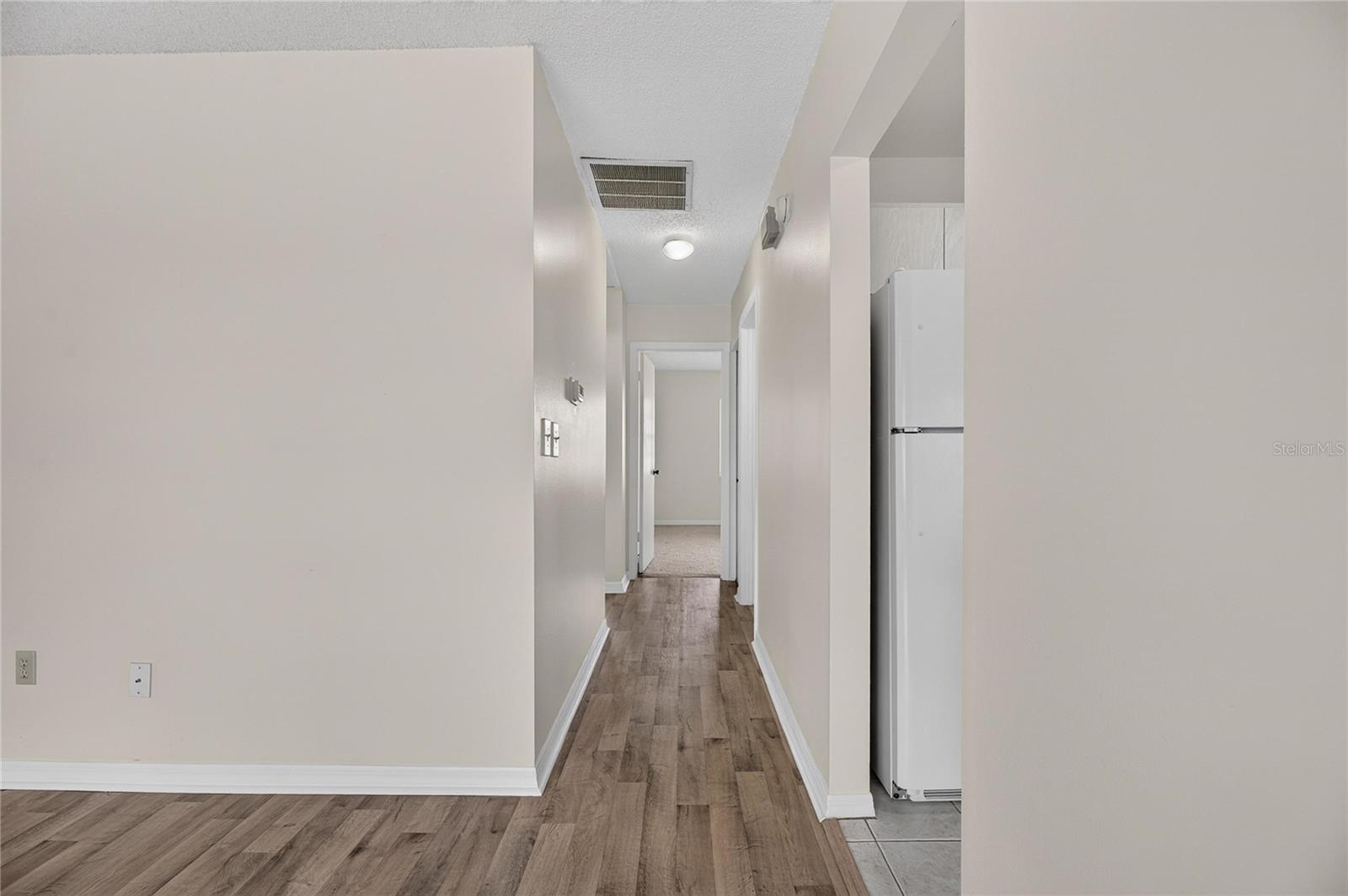 1904 CANTERBURY LANE, #18, Sun City Center, FL 33573