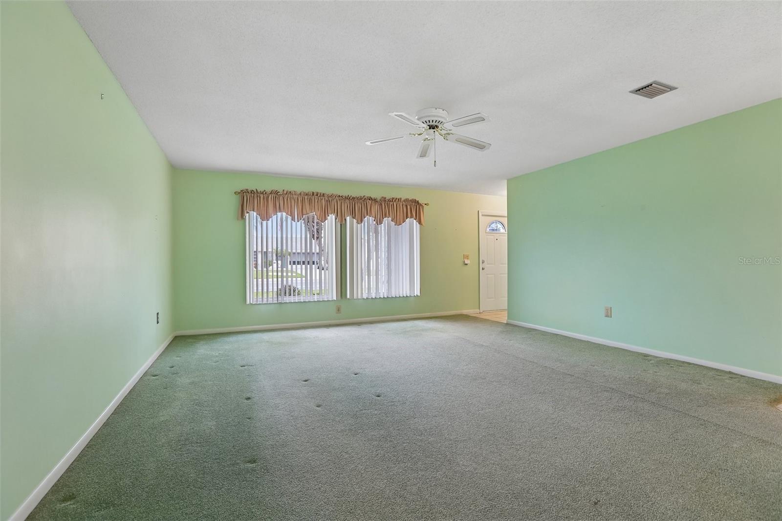 1722 W DEL WEBB BOULEVARD, Sun City Center, FL 33573