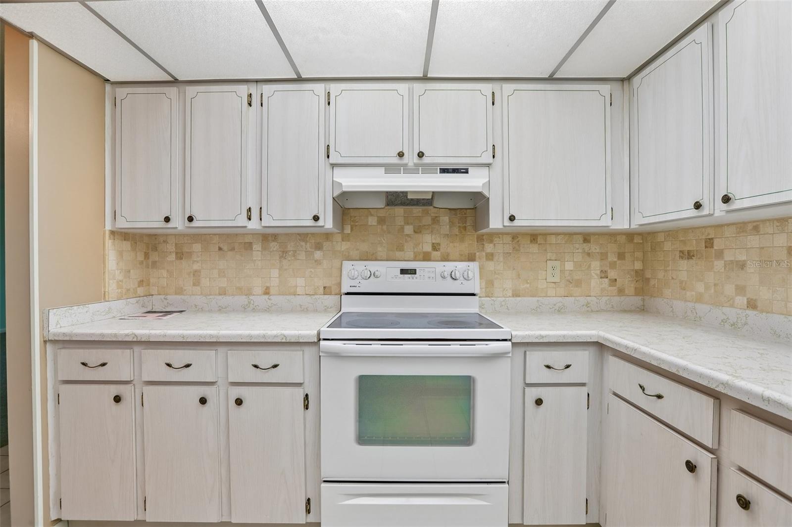 1722 W DEL WEBB BOULEVARD, Sun City Center, FL 33573