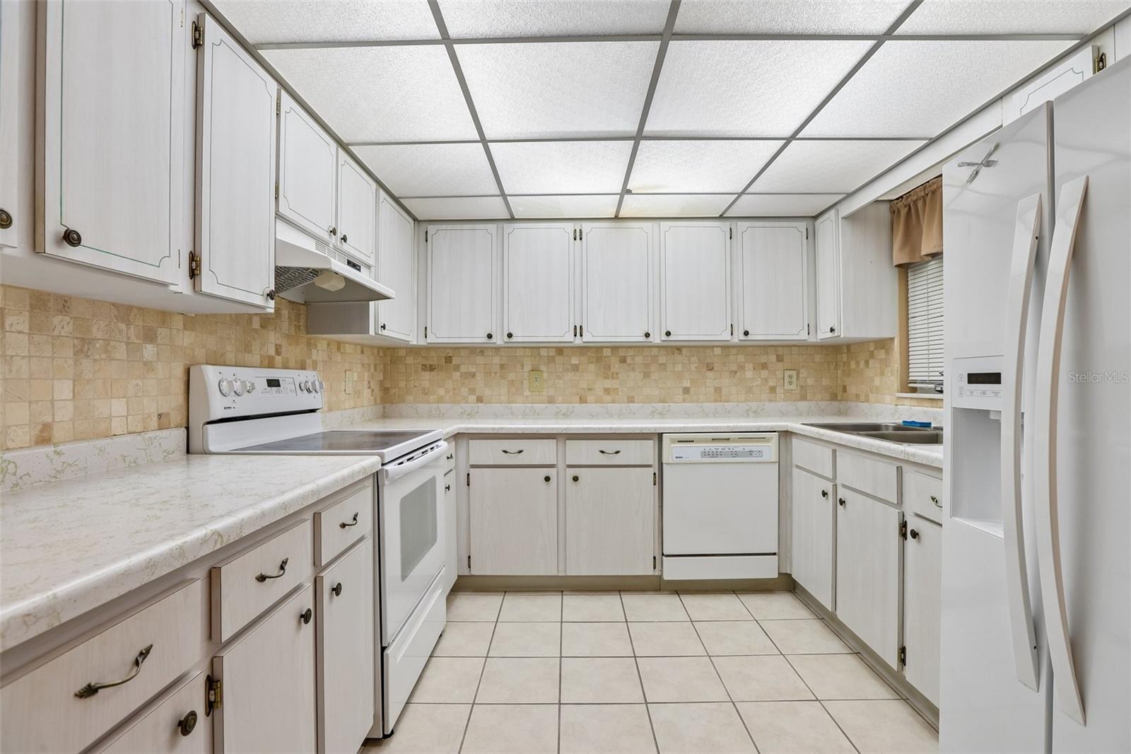 1722 W DEL WEBB BOULEVARD, Sun City Center, FL 33573