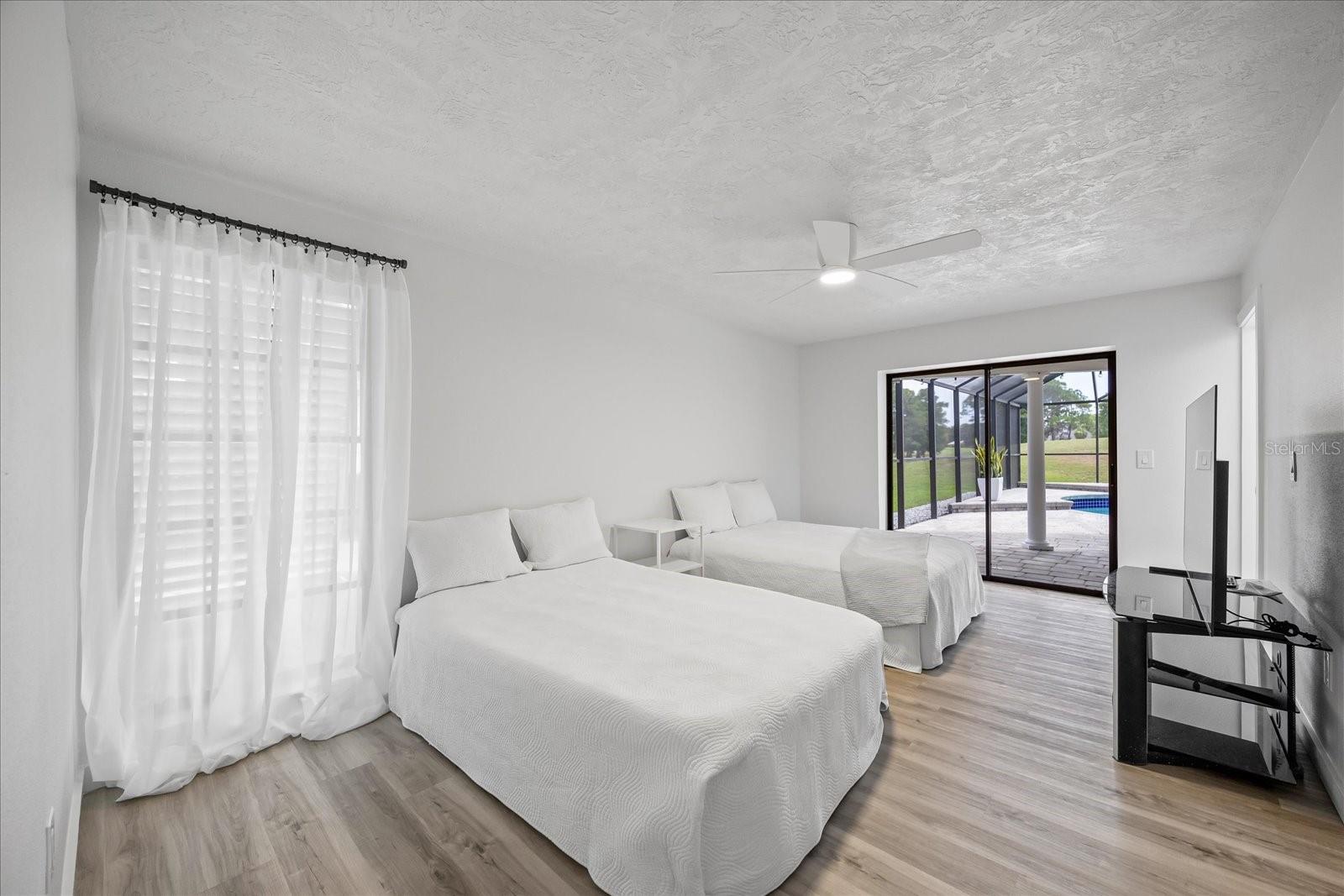 2900 SANDPIPER PLACE, Clearwater, FL 33762
