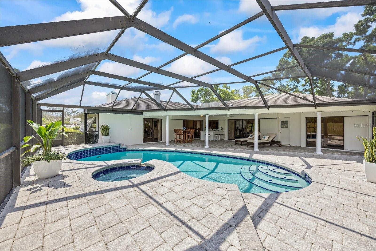 2900 SANDPIPER PLACE, Clearwater, FL 33762