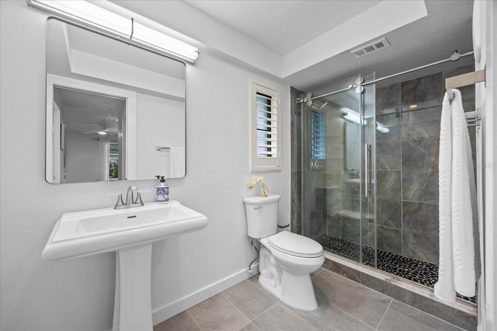 2900 SANDPIPER PLACE, Clearwater, FL 33762