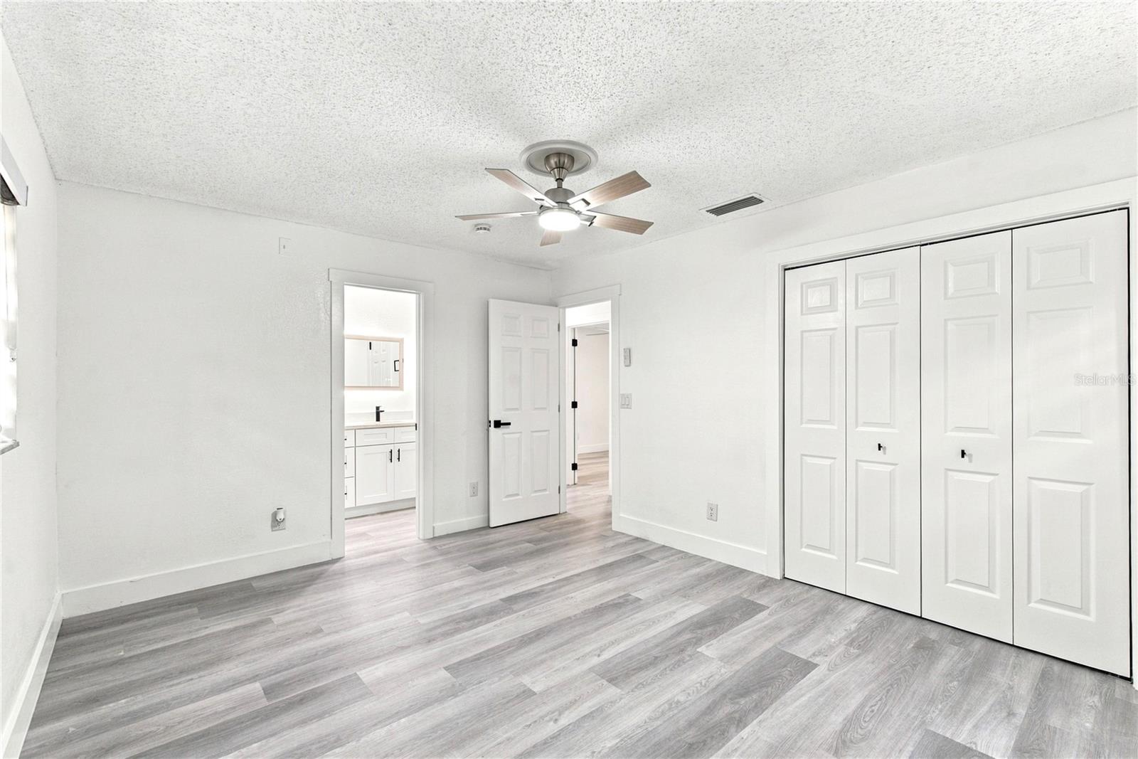 7245 HYLAN STREET, Zephyrhills, FL 33541