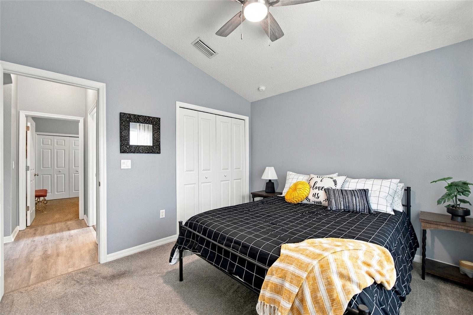 BEDROOM 2