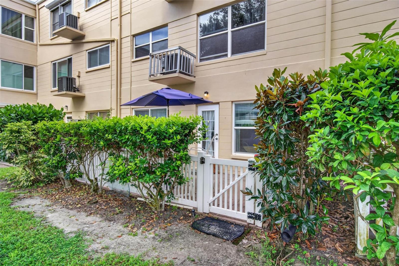 2287 PHILIPPINE DRIVE, #9, Clearwater, FL 33763