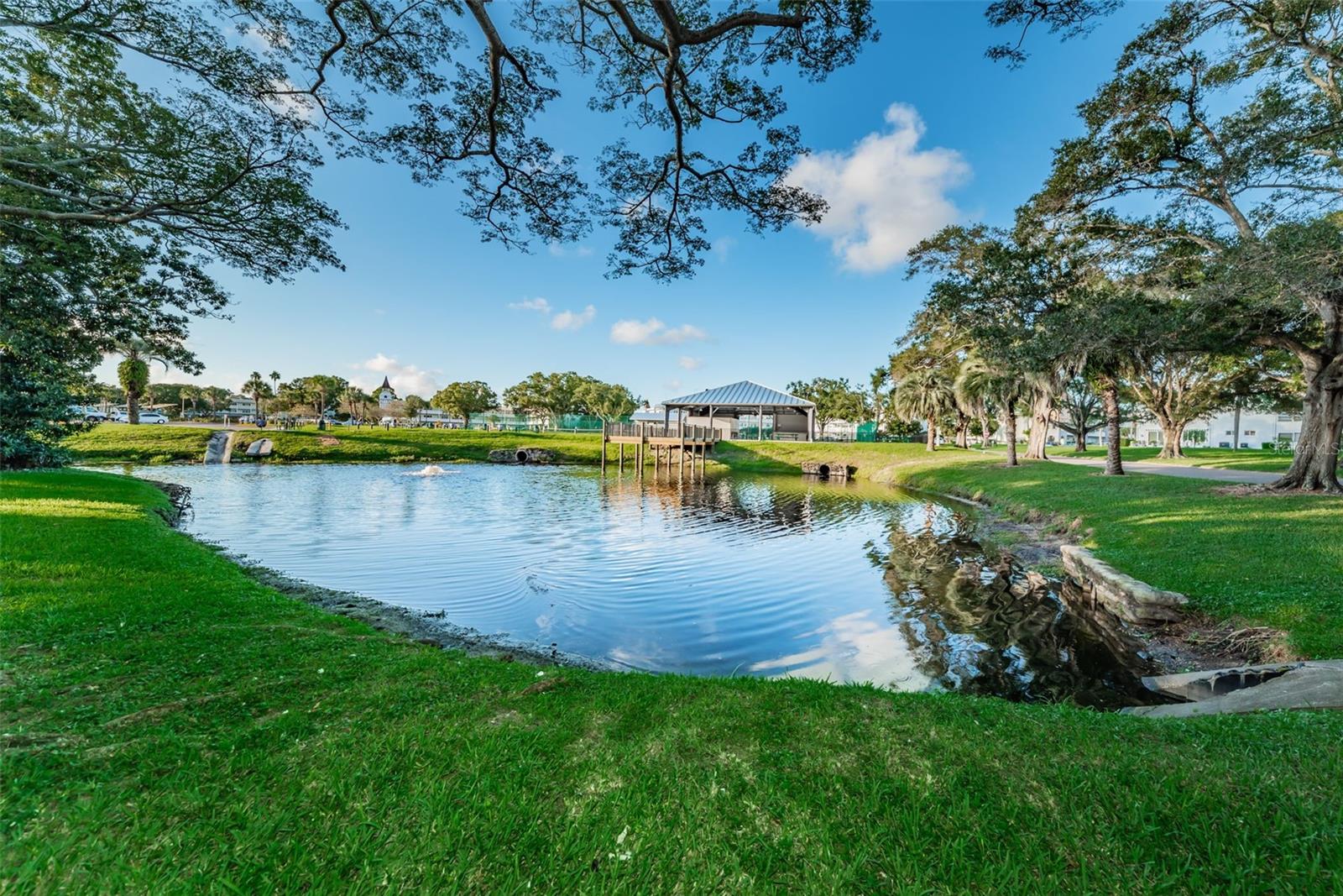 2287 PHILIPPINE DRIVE, #9, Clearwater, FL 33763