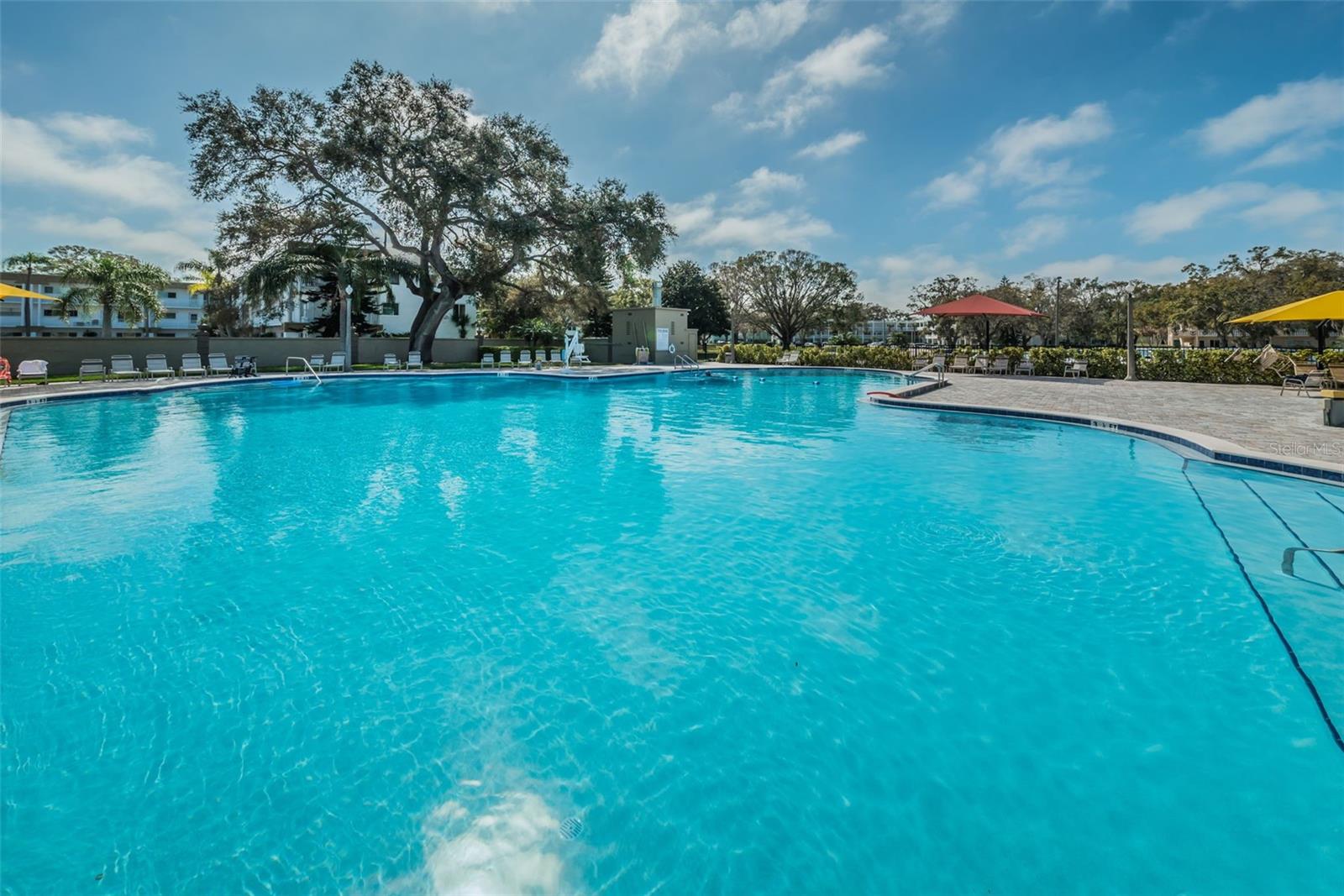 2287 PHILIPPINE DRIVE, #9, Clearwater, FL 33763