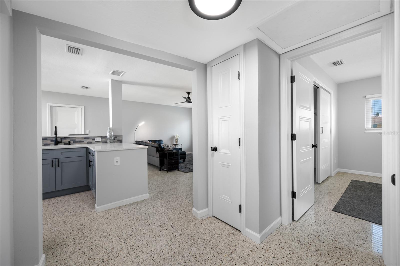 2805 46TH STREET S, Gulfport, FL 33711