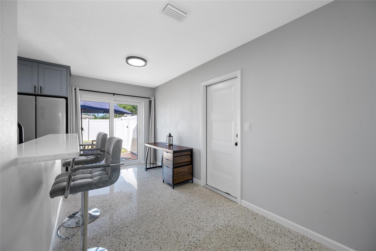 2805 46TH STREET S, Gulfport, FL 33711
