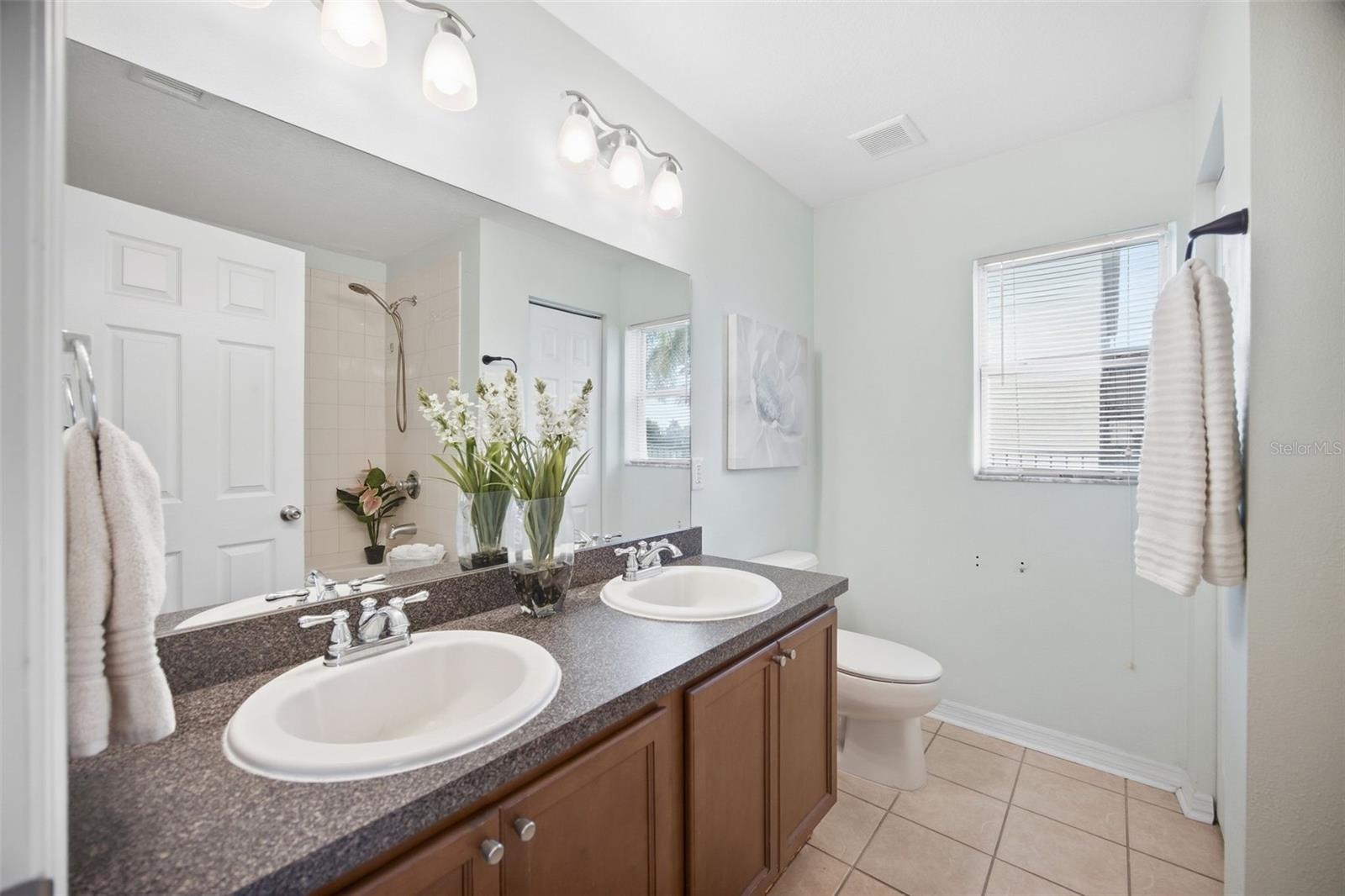 5249 MOON SHELL DRIVE, Apollo Beach, FL 33572