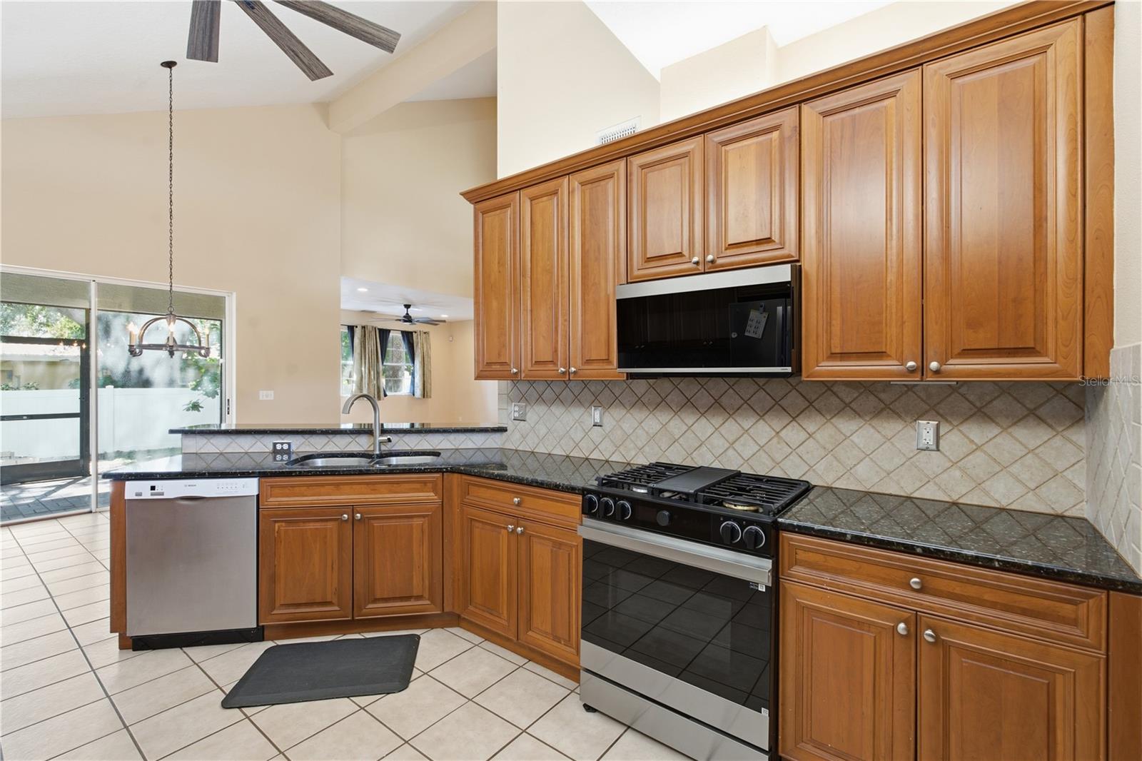 4369 14TH WAY NE, St Petersburg, FL 33703