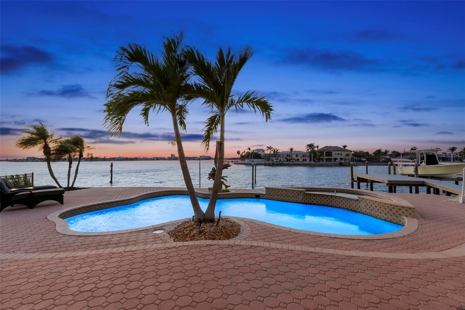 6130 KIPPS COLONY DRIVE W, Gulfport, FL 33707