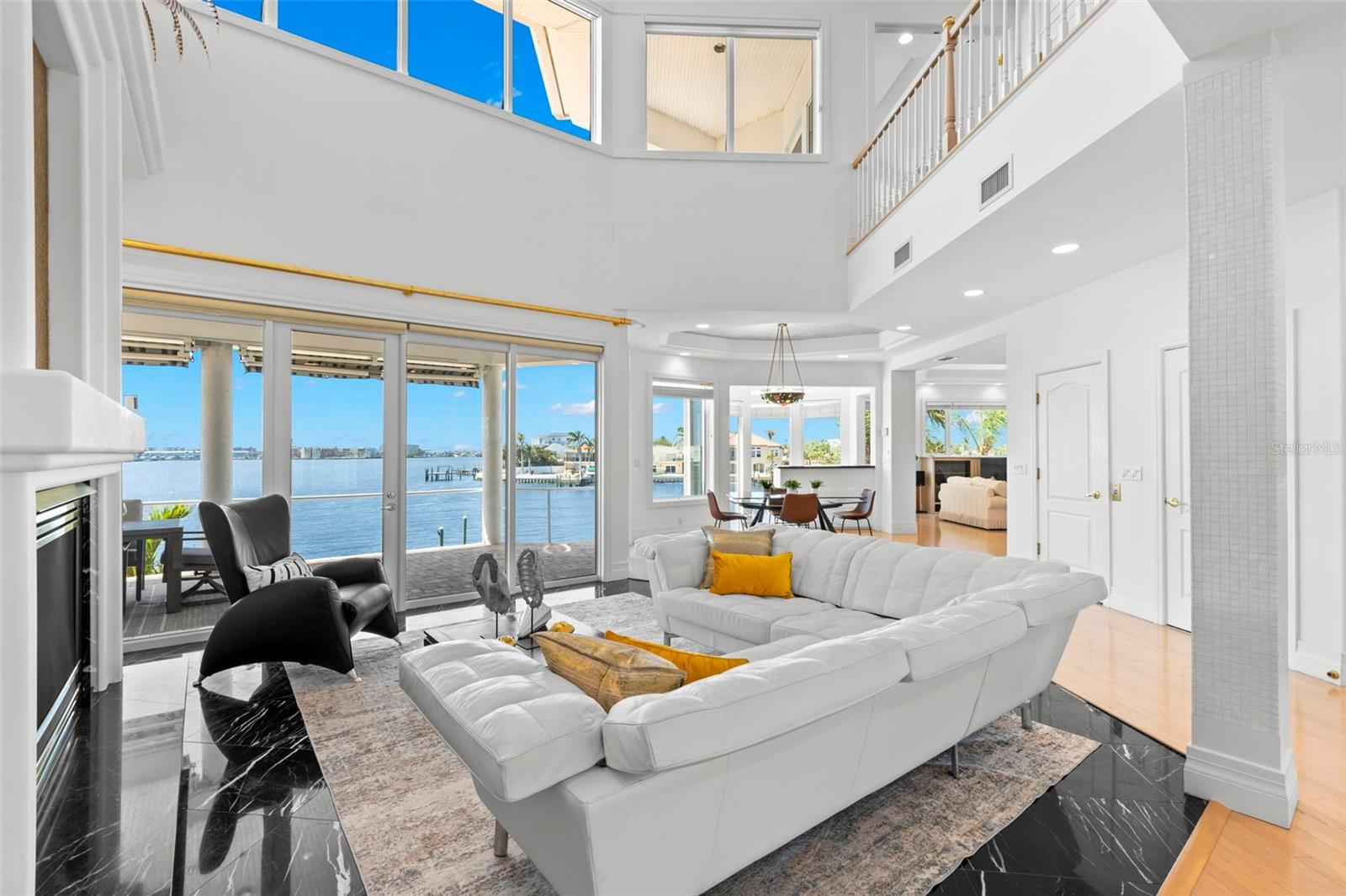 6130 KIPPS COLONY DRIVE W, Gulfport, FL 33707 6130 KIPPS COLONY DRIVE W, Gulfport, FL 33707