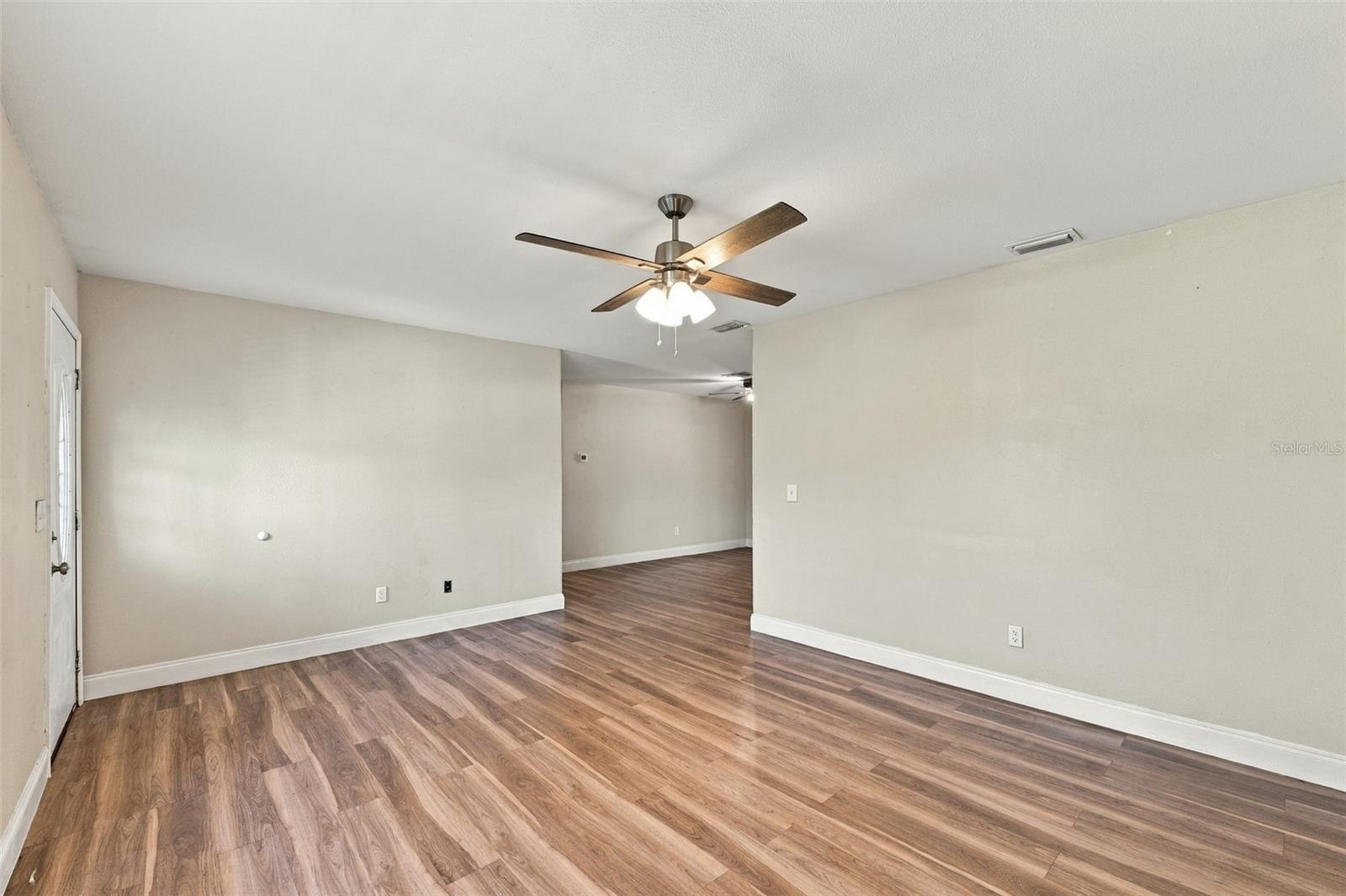 702 CAMELLIA COURT, Seffner, FL 33584