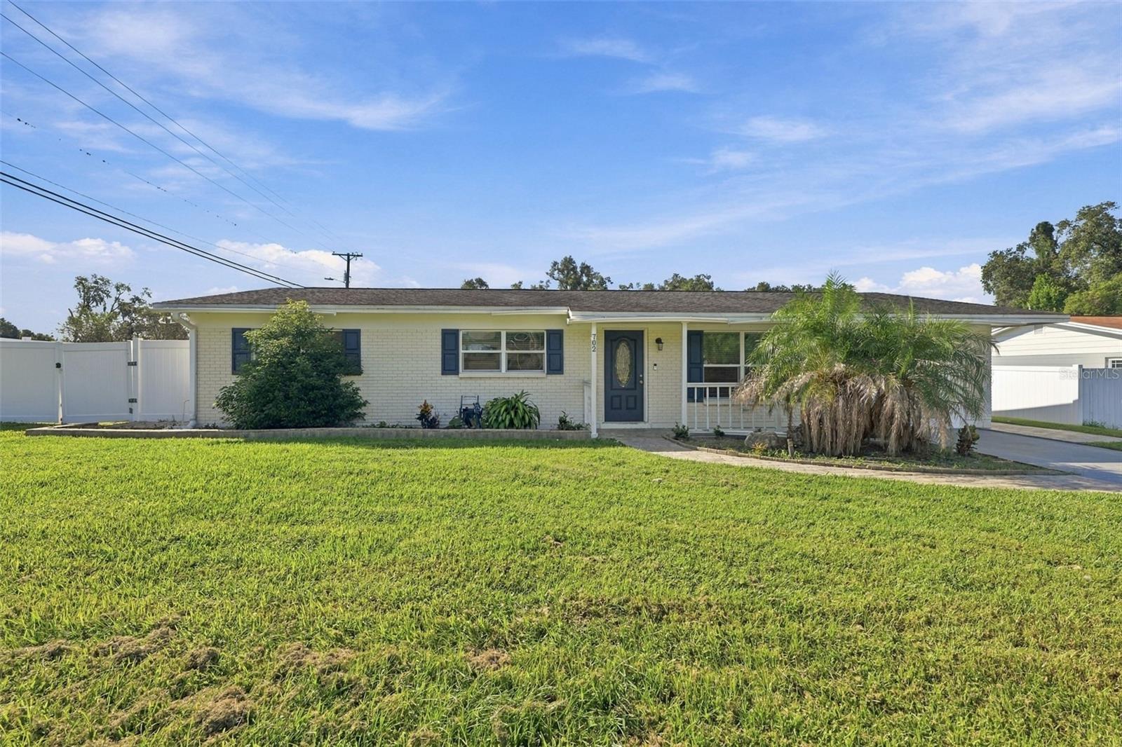 702 CAMELLIA COURT, Seffner, FL 33584