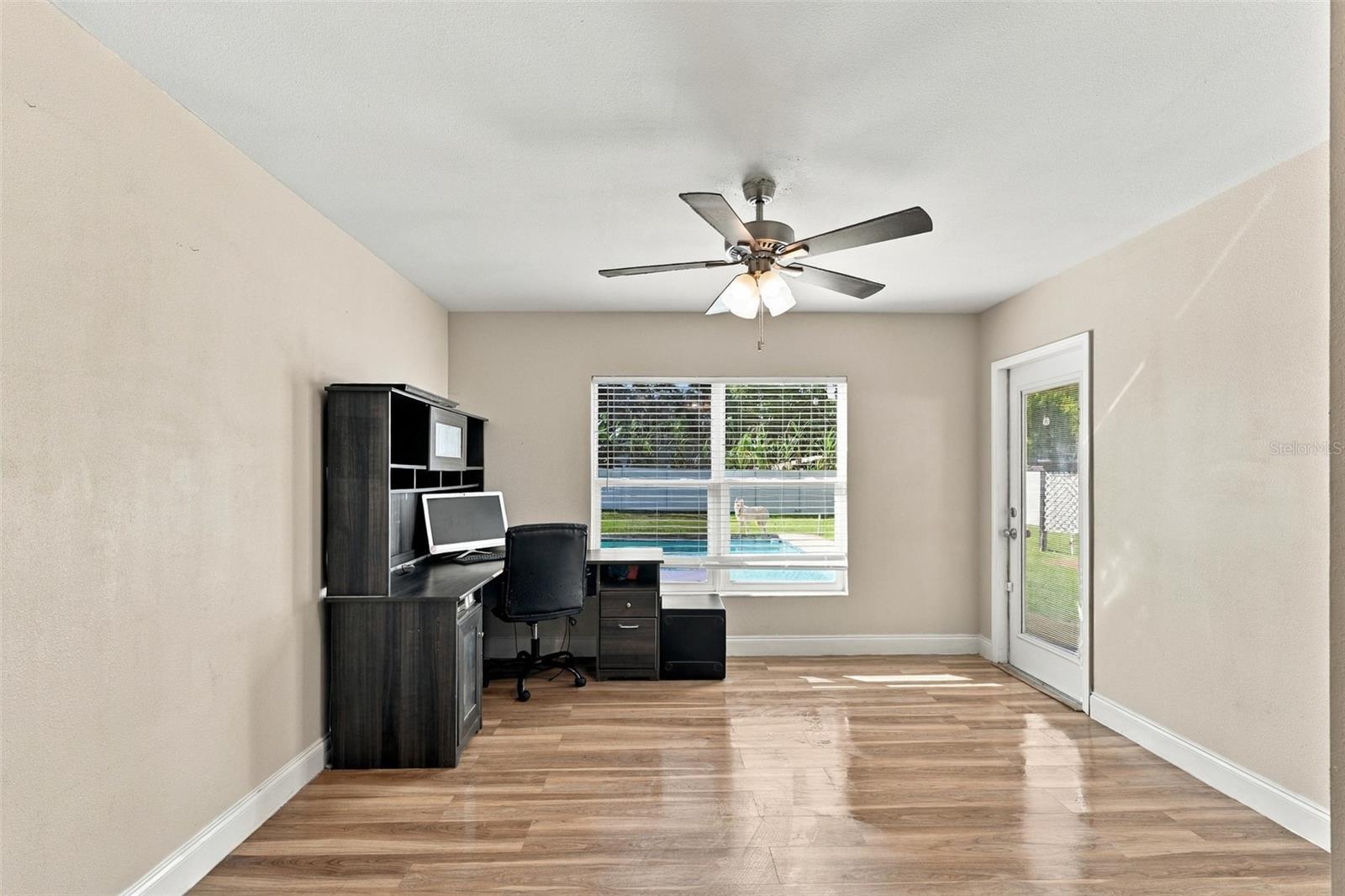 702 CAMELLIA COURT, Seffner, FL 33584