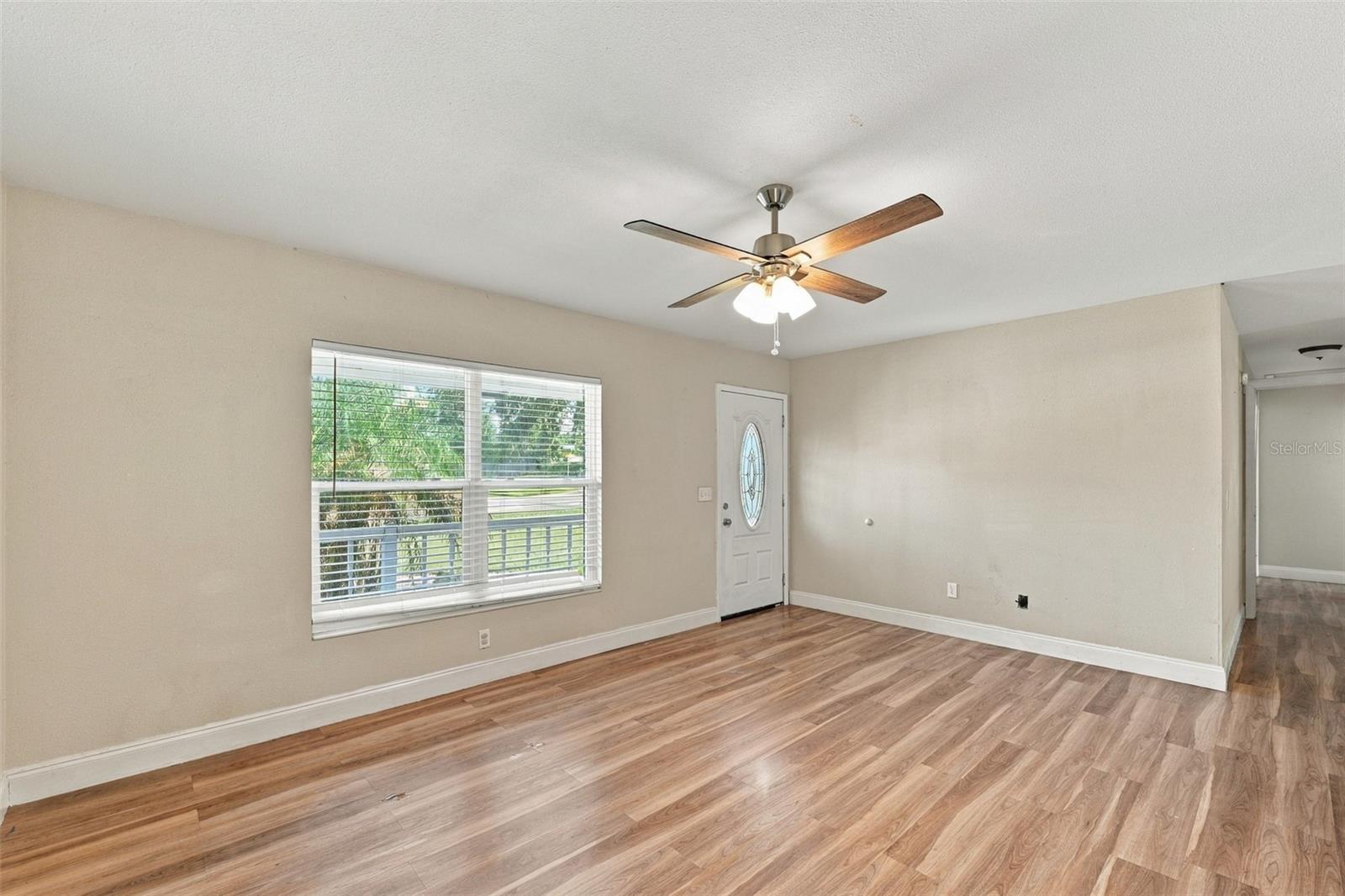702 CAMELLIA COURT, Seffner, FL 33584