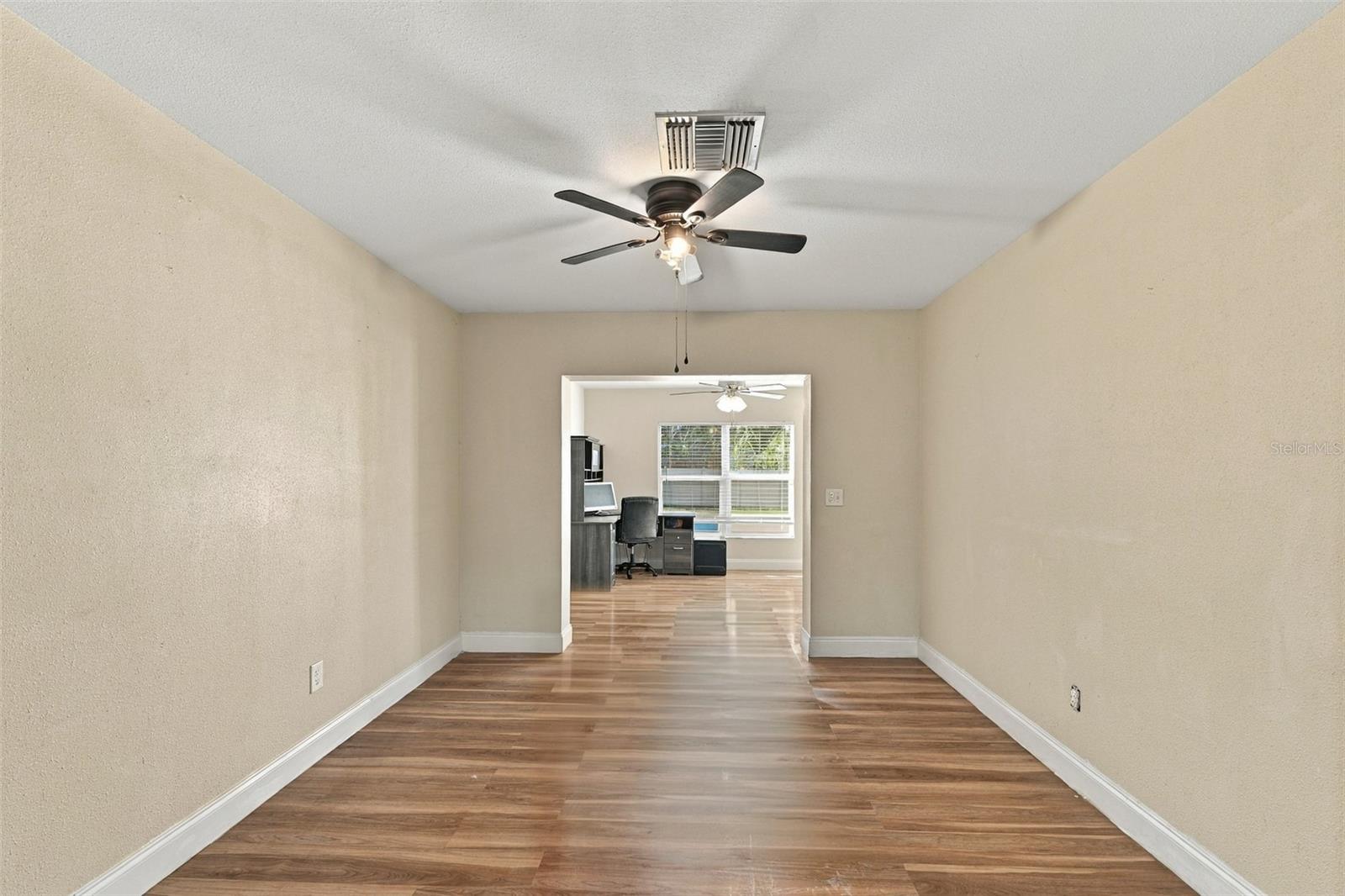 702 CAMELLIA COURT, Seffner, FL 33584