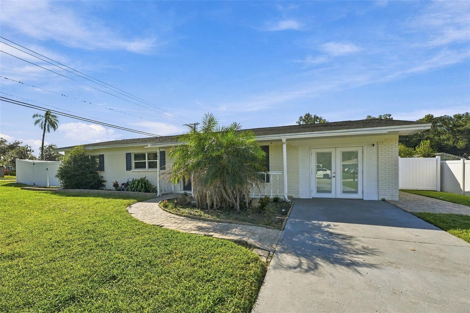 702 CAMELLIA COURT, Seffner, FL 33584