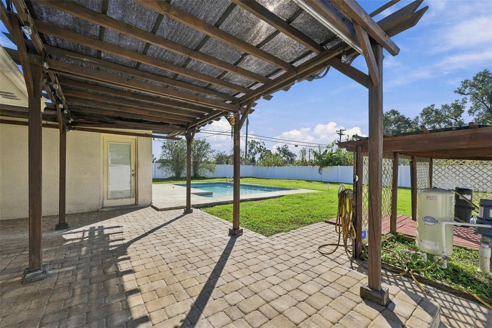 702 CAMELLIA COURT, Seffner, FL 33584