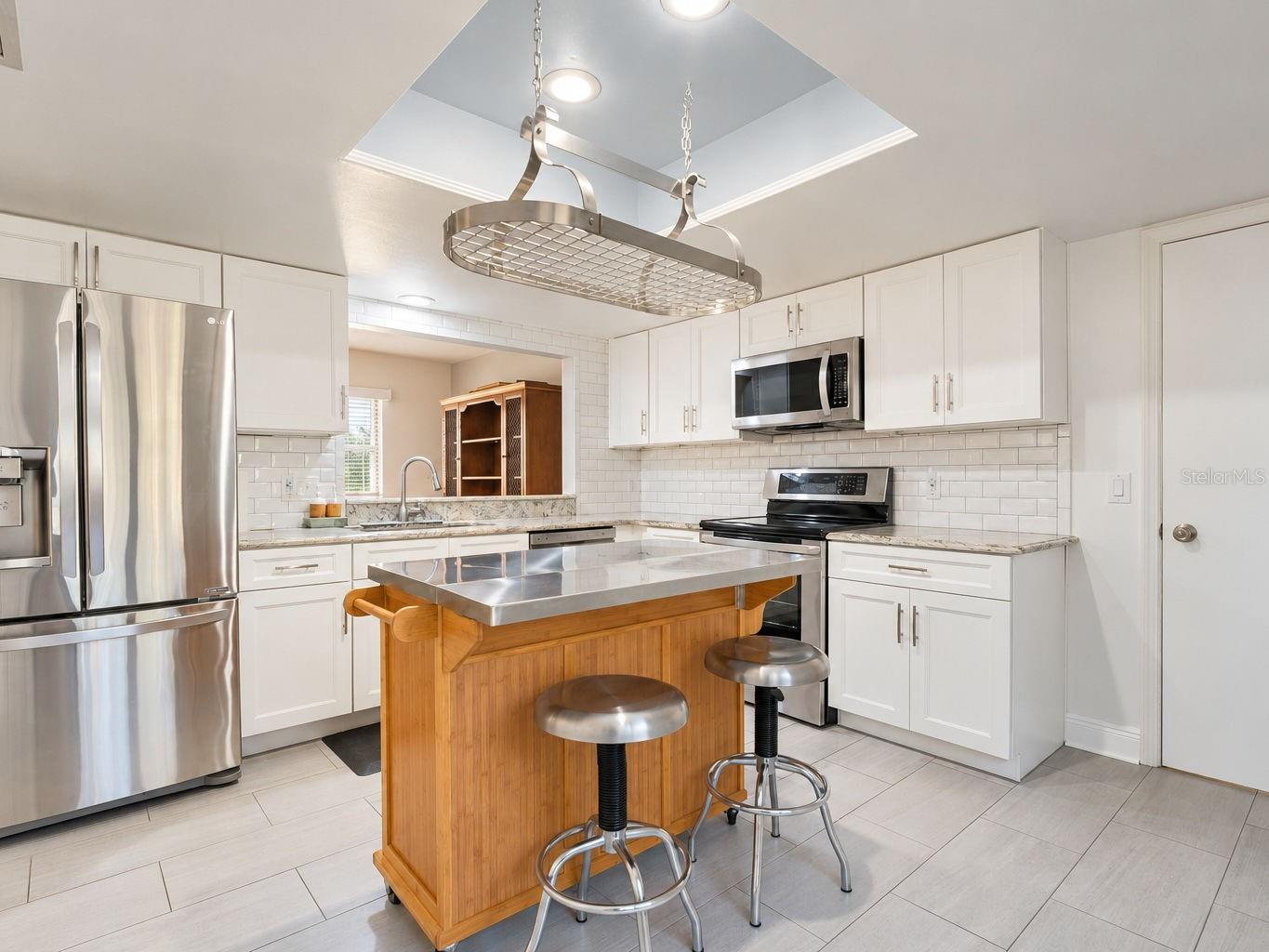 119 PARKSIDE COLONY DRIVE, Tarpon Springs, FL 34689