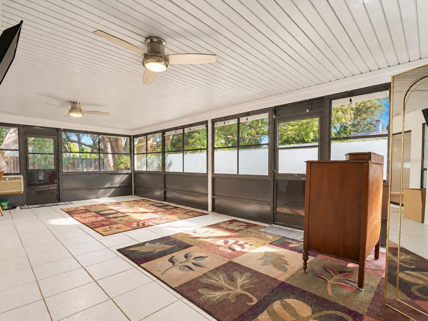 119 PARKSIDE COLONY DRIVE, Tarpon Springs, FL 34689