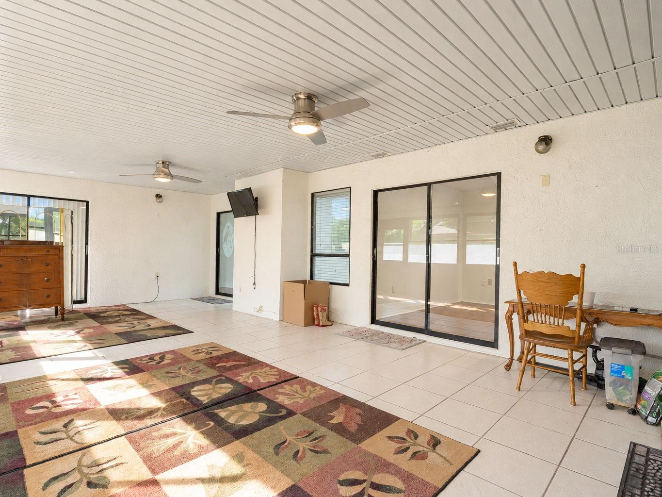 119 PARKSIDE COLONY DRIVE, Tarpon Springs, FL 34689