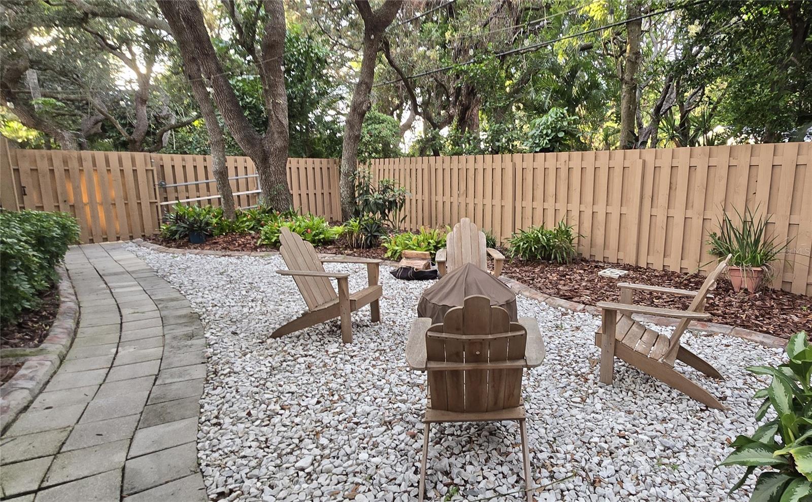 119 PARKSIDE COLONY DRIVE, Tarpon Springs, FL 34689