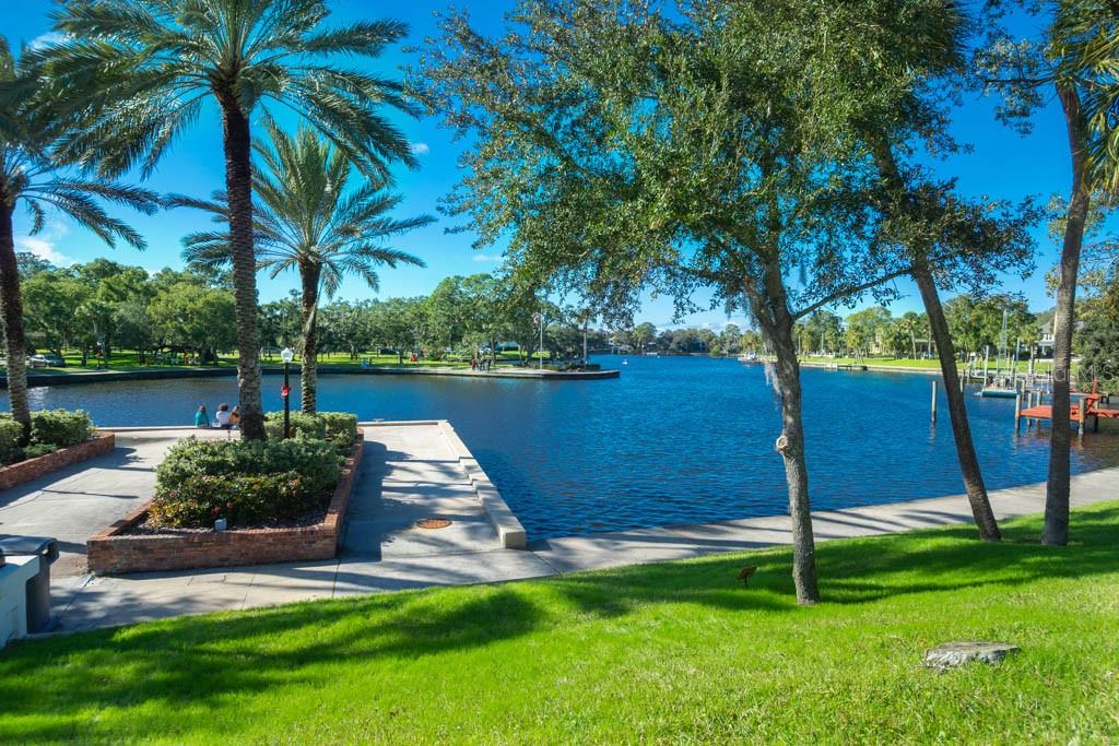 119 PARKSIDE COLONY DRIVE, Tarpon Springs, FL 34689