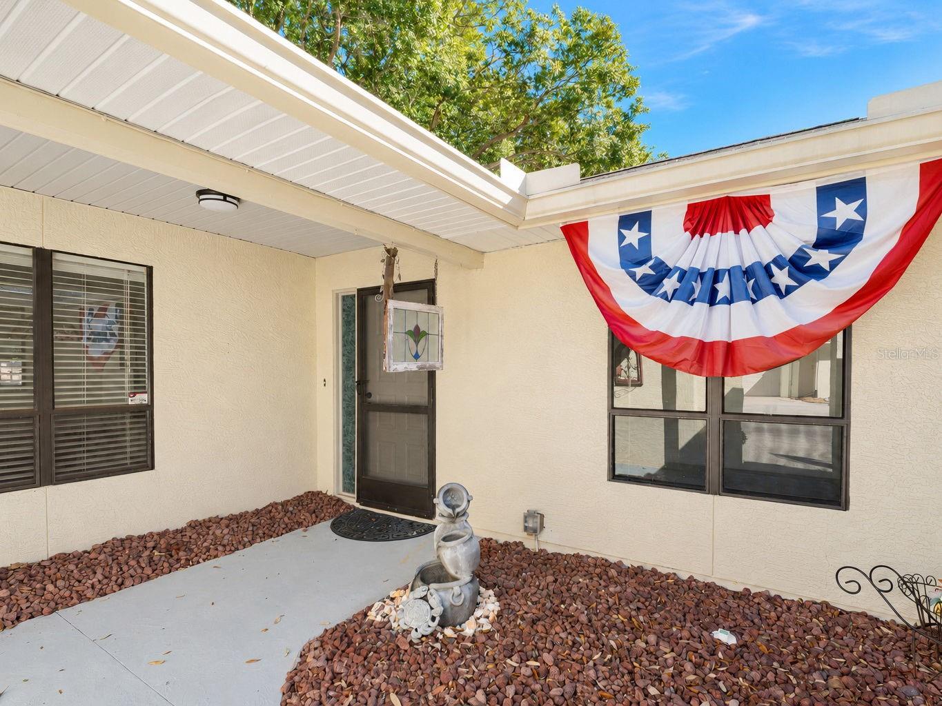 119 PARKSIDE COLONY DRIVE, Tarpon Springs, FL 34689