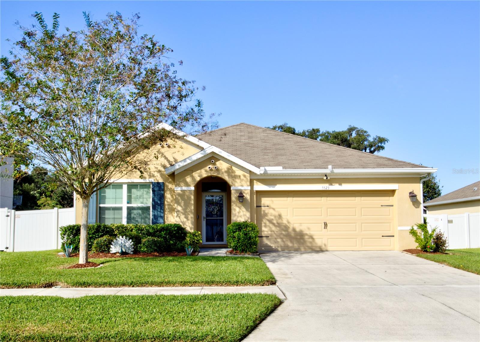 5523 MAGDALENE WAY, Zephyrhills, FL 33541