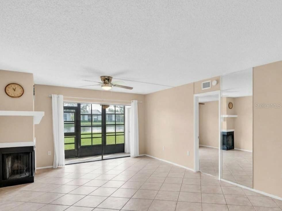 151 LAKEVIEW WAY, #151, Oldsmar, FL 34677