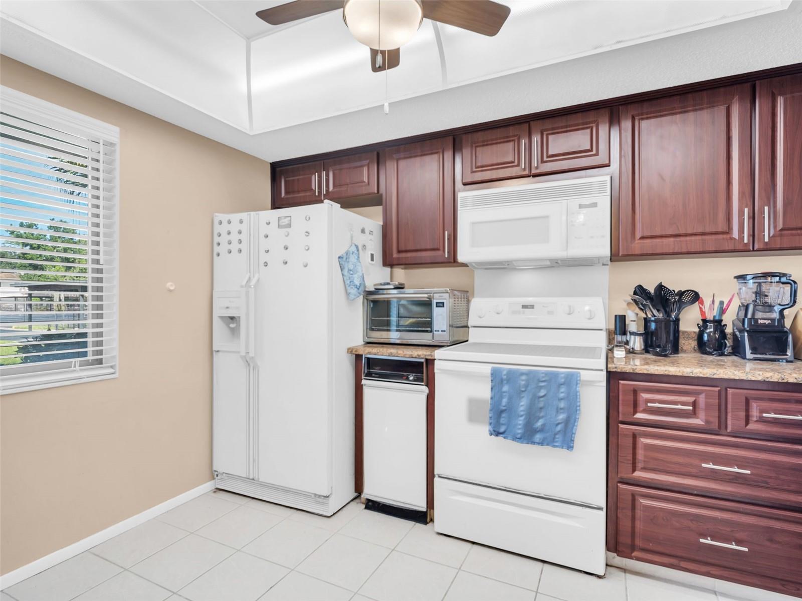 151 LAKEVIEW WAY, #151, Oldsmar, FL 34677