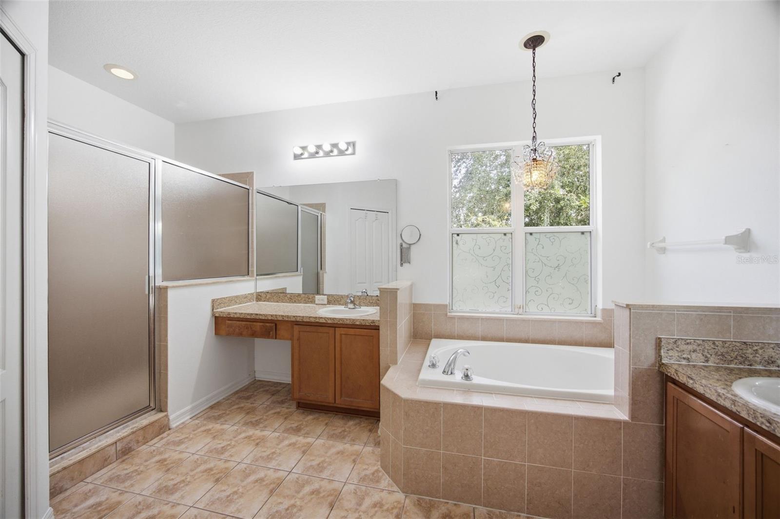 Primary Bedroom Bath