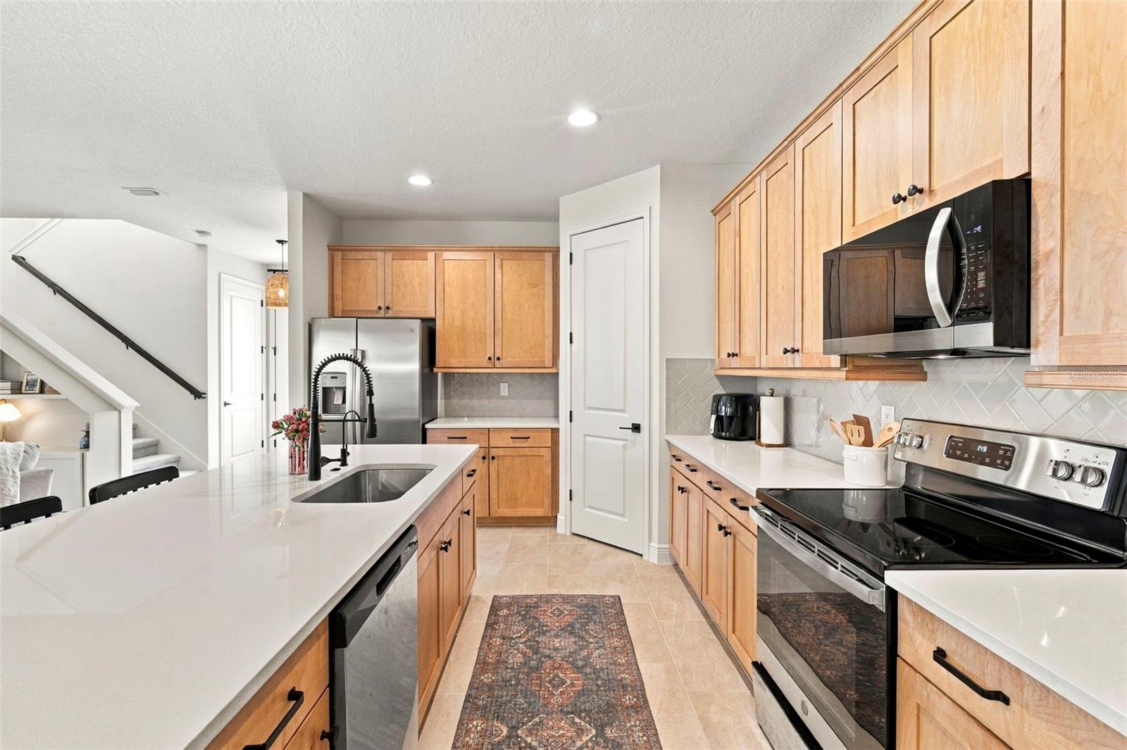 28592 COZY CREEK DRIVE, Wesley Chapel, FL 33543